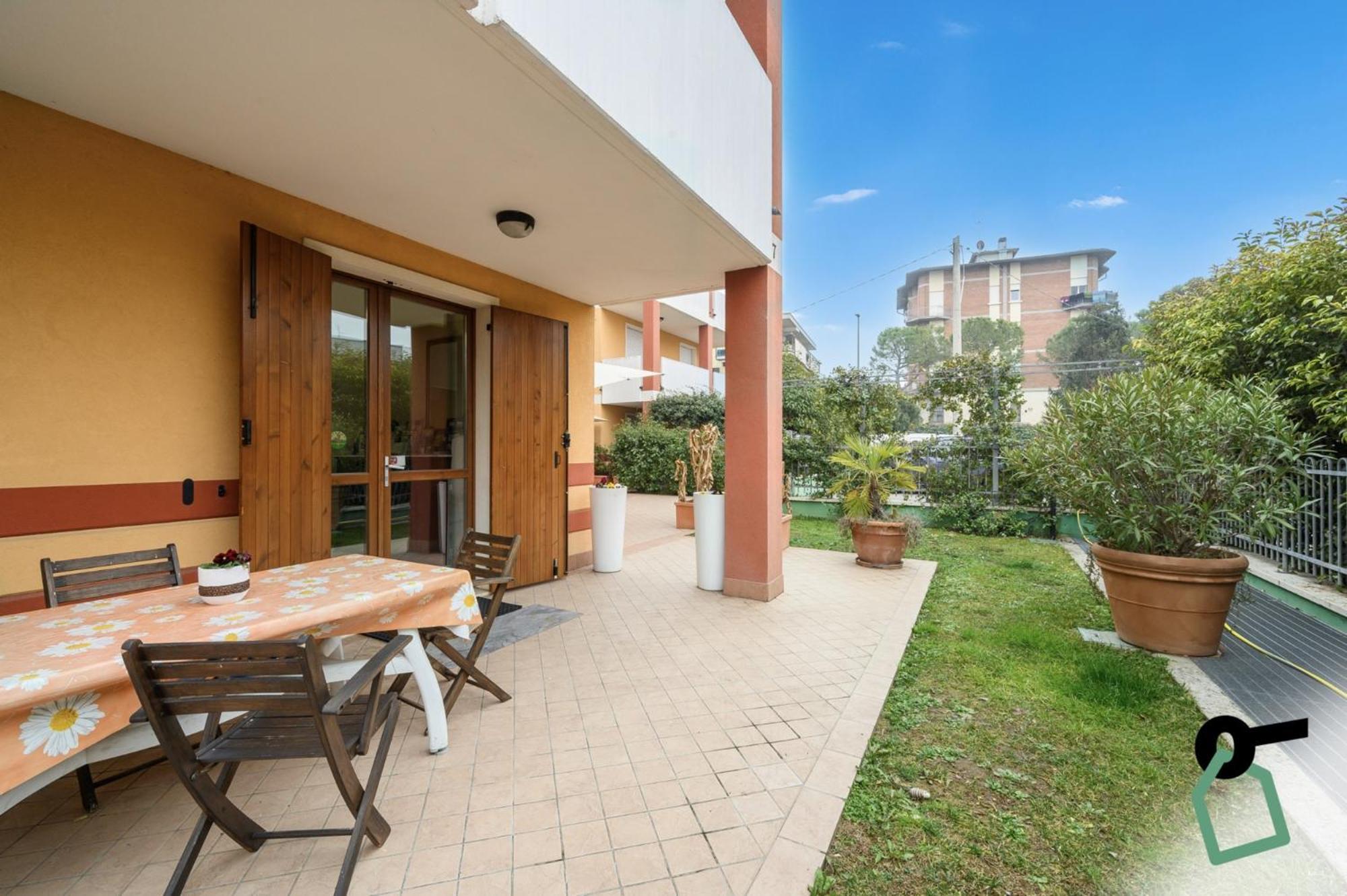 Hotiday Residence Garda Peschiera del Garda Ngoại thất bức ảnh