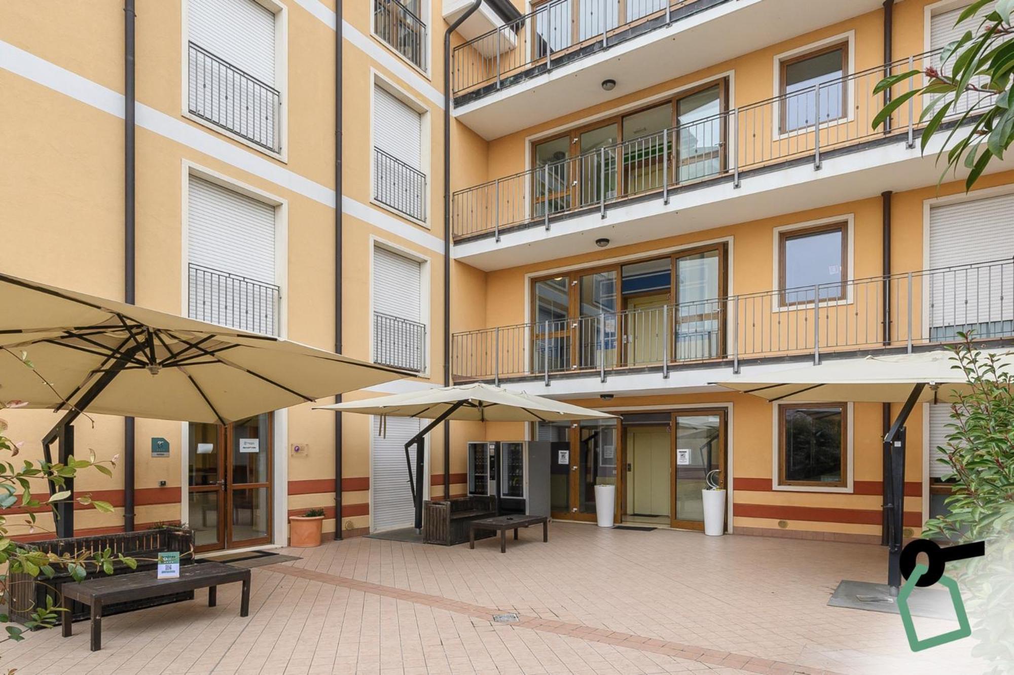 Hotiday Residence Garda Peschiera del Garda Ngoại thất bức ảnh